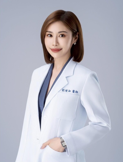 降低跨國療程風險！璦美學-劉璦泇醫師推薦自然系醫美首選「Juvelook 喬雅露」 不擔心饅化臉僵 讓顏值偷偷提升